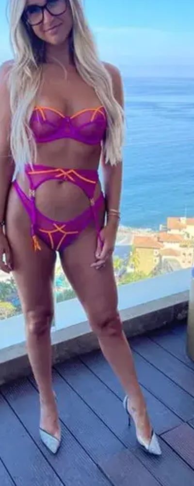 Super Vivi 👅