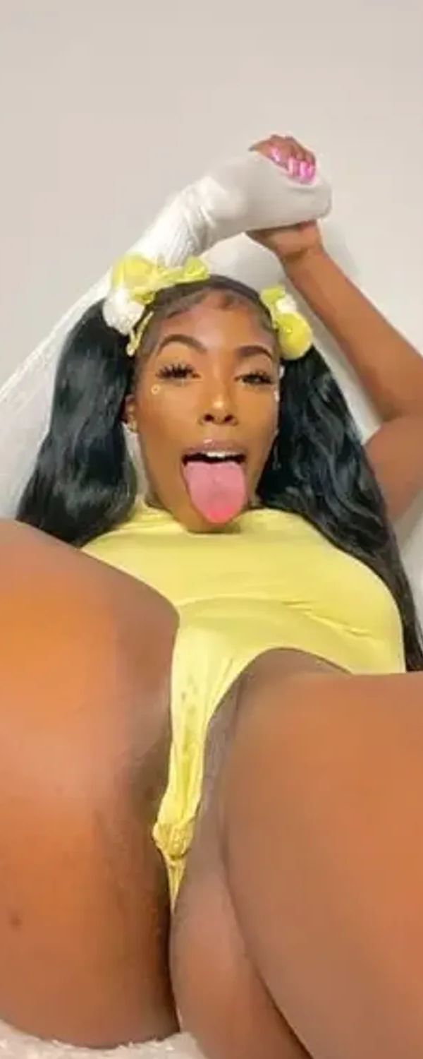 LITTLE BABY Naomi🚼💦 OnlyFans photo 1