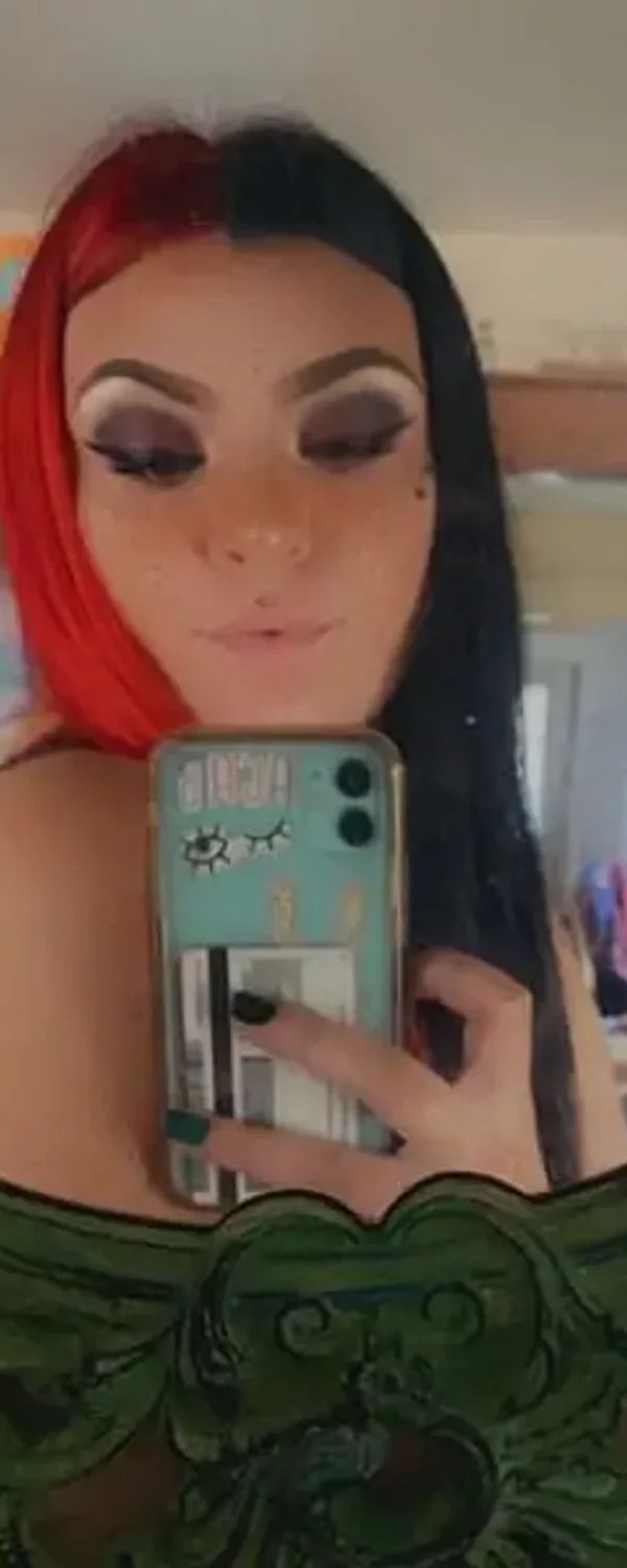Ho-usewife OnlyFans photo 1