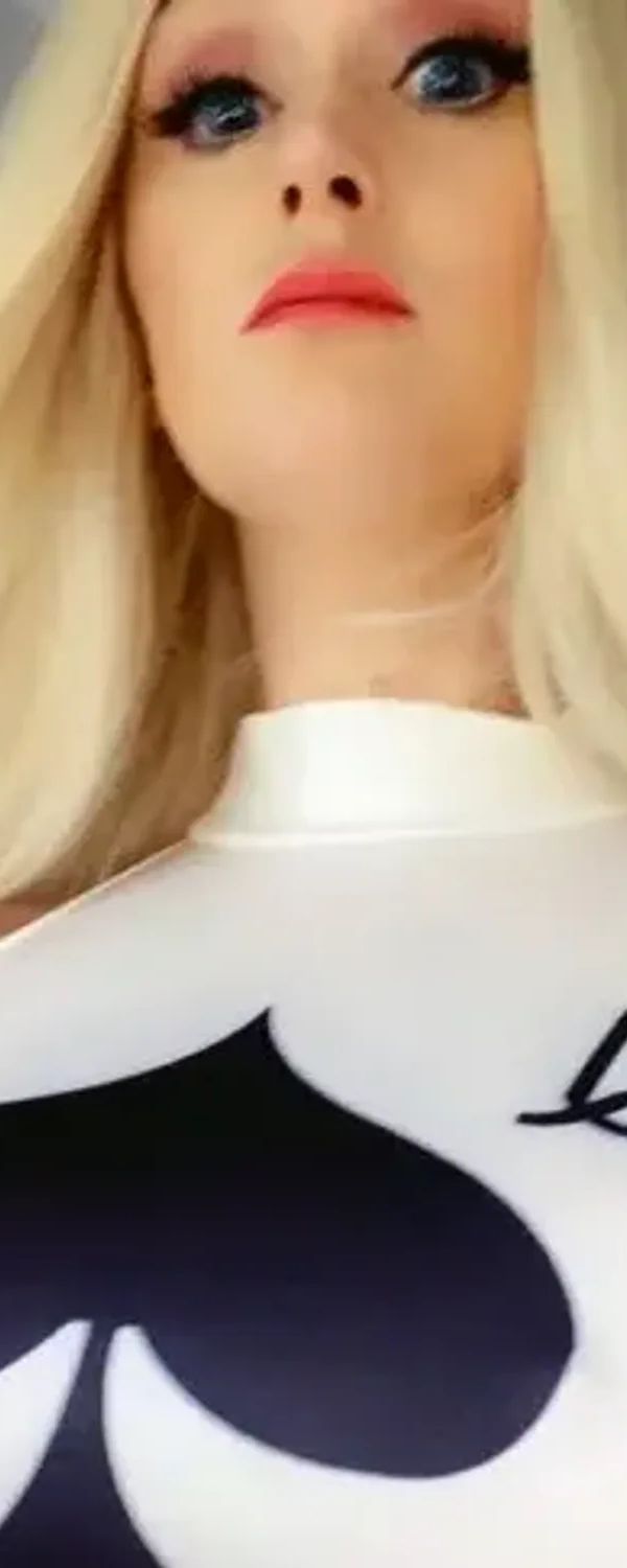 QOS Lucy Spades (free) OnlyFans photo 1