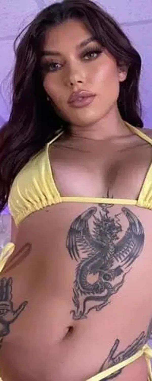 Valentina Fox OnlyFans photo 1