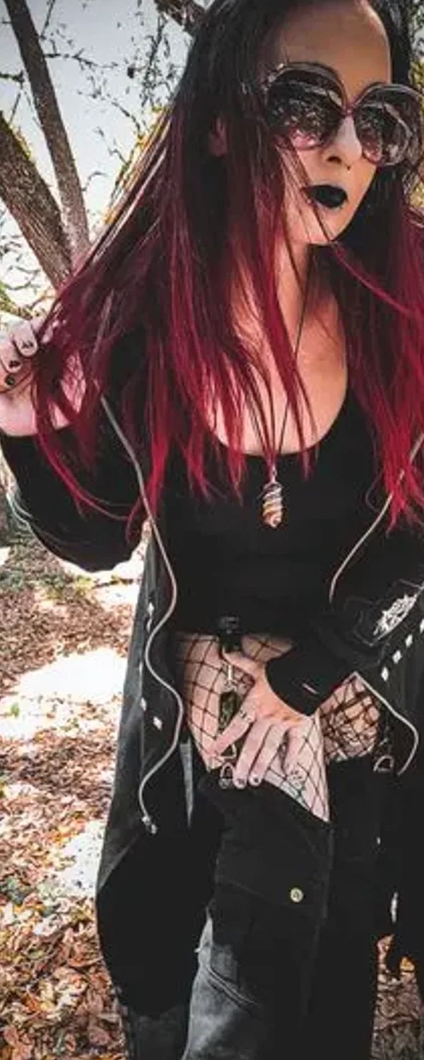 KINKY Babe OnlyFans photo 1