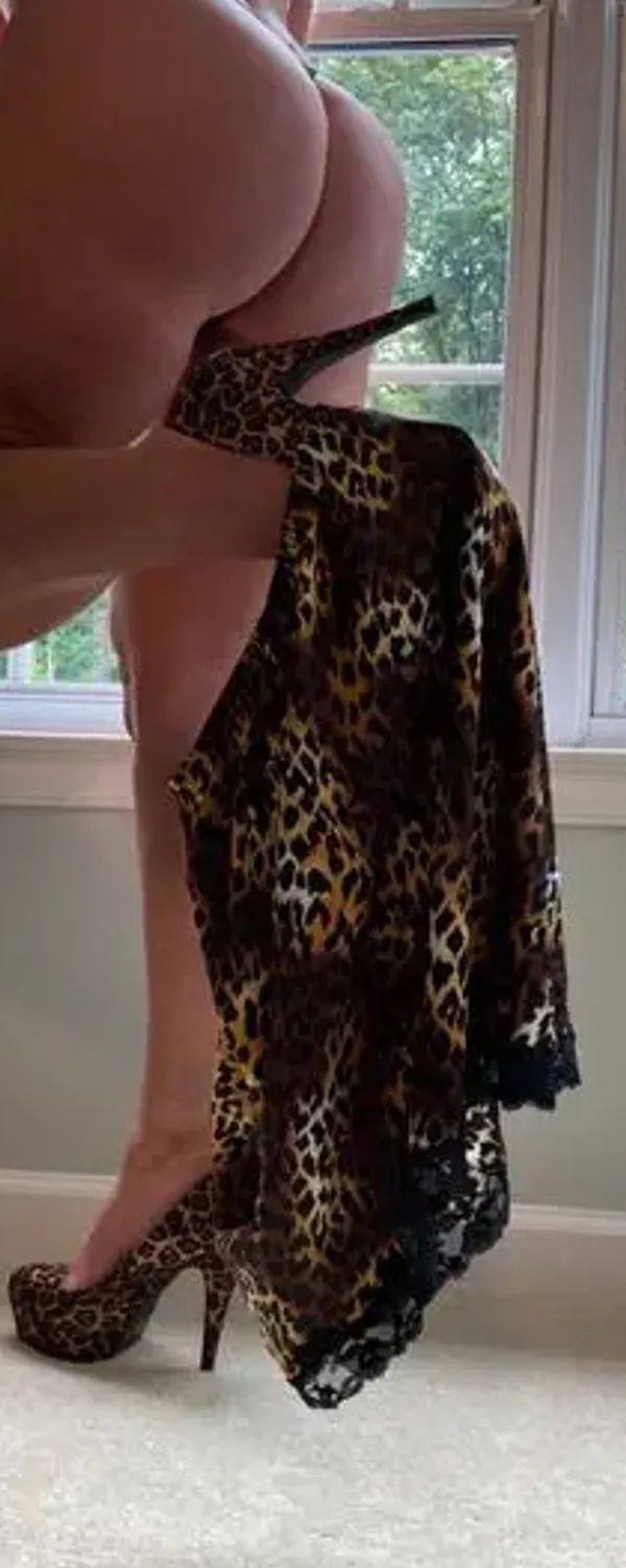 💕lexi Kane Your Next Door Mature💕 OnlyFans photo 1