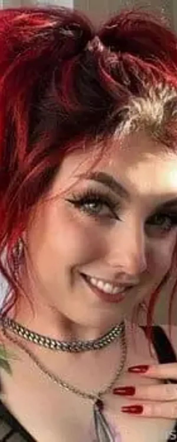 Lizzi Blake [free] OnlyFans photo 1