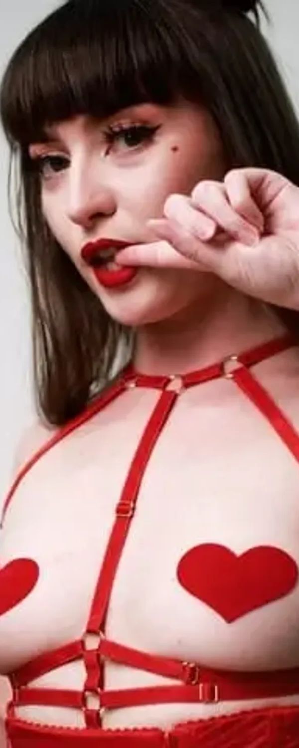 Domino Faye OnlyFans photo 1