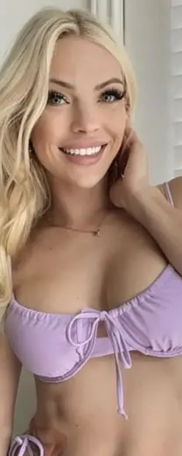 Kristin Elise OnlyFans photo 1