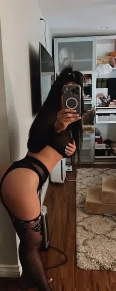 momo_booty
