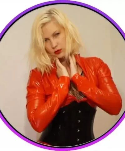 🇧🇻queenrubber