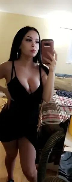 Selena K Rose