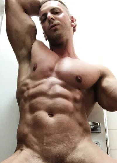 Thebigleo