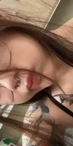 Ur2dwaifu ༊*·˚
